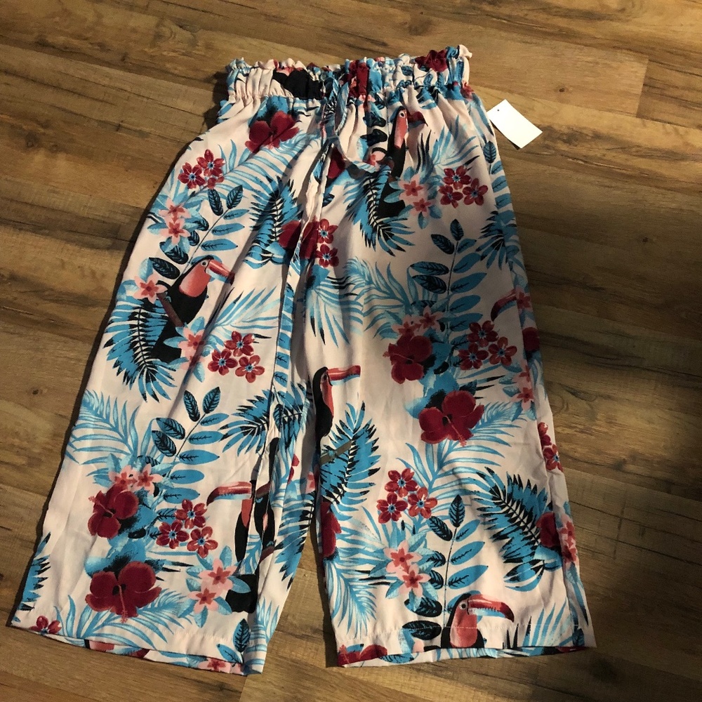Tropical palooza summer pants. Size S